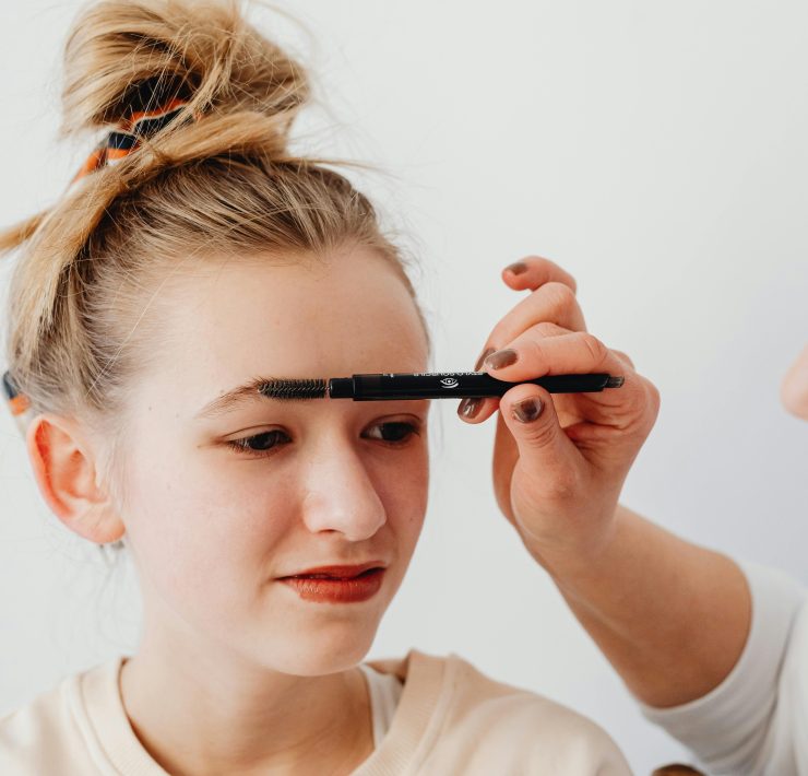 How to Find the Best Eyebrow Shape for Your Face