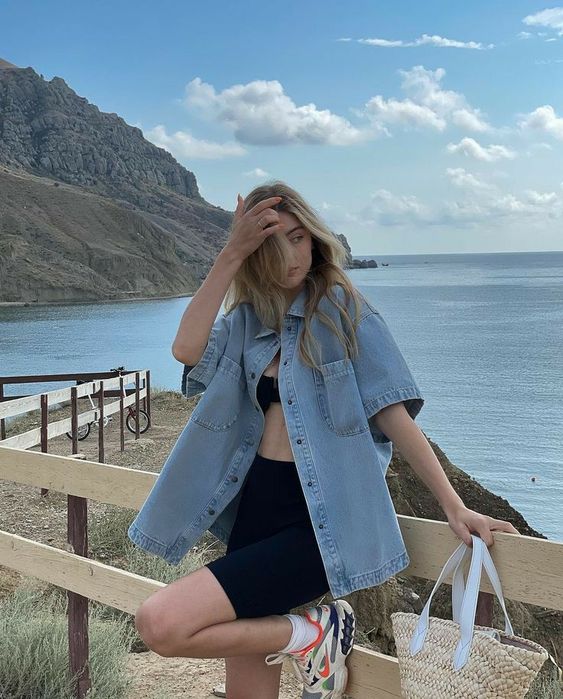 Casual & Chic: How To Wear A Denim Shirt in 2024