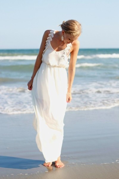 More Stylish With White MAxi Dress For Summer