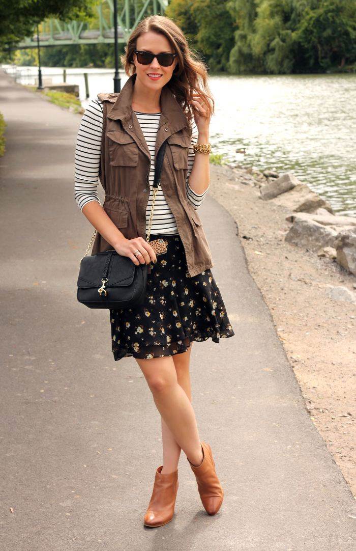 trendy outfit,outfit with stripes top,top inspirations, outfit inspirations,
