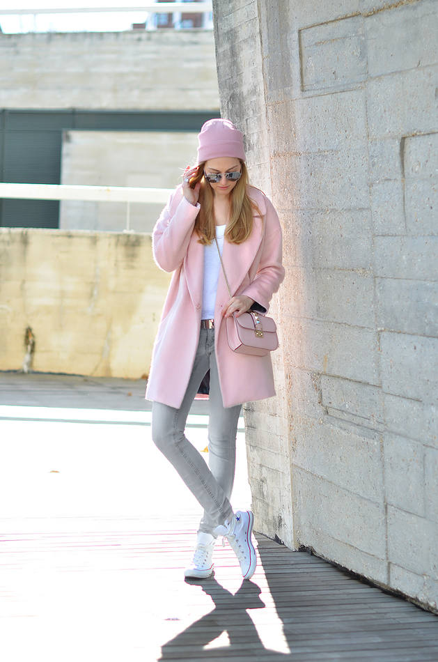 soft-pink-winter-weekend-wear