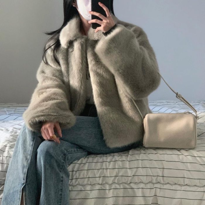 The Ultimate Guide to Style Fur Coat Trend On 2024