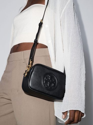 The Most Popular Camera Bag That Celebrities Are Wearing – Ferbena