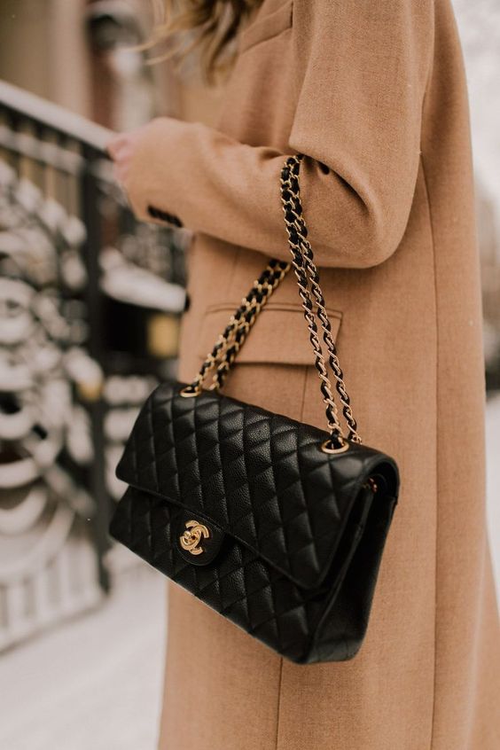 6 Most Favorite Chanel Handbags You Need To Complete To Your Wardrobe