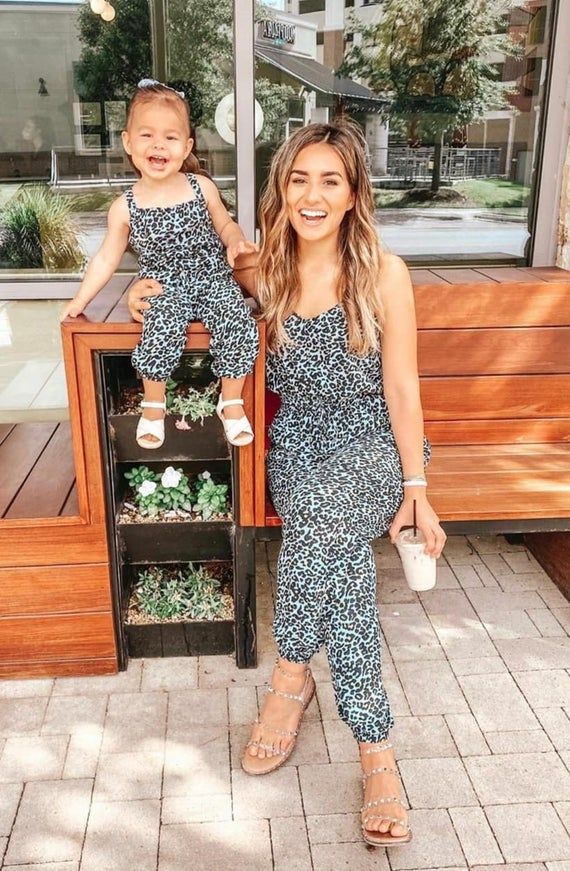 Style Guide To Best Mommy and Daughter Outfit Looks