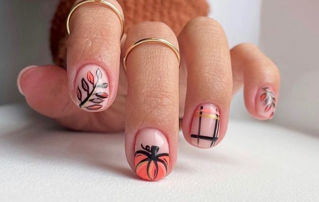 Popular Halloween Nail Design Ideas You’ll Obsess And Should Try This Year