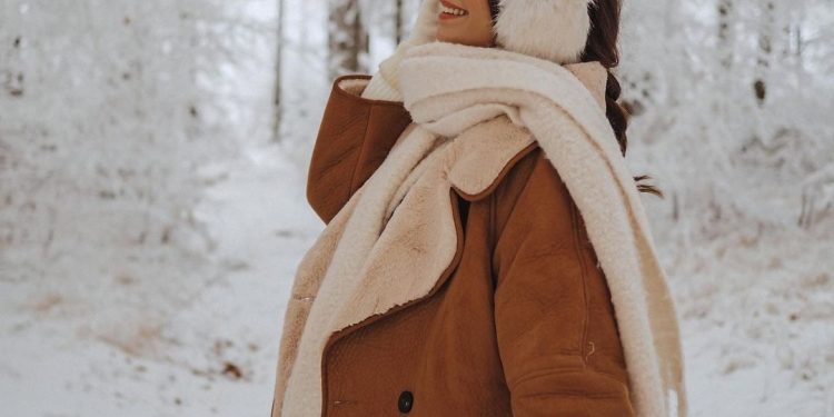 Stay Stylish Whatever Your Plans On Snowy Days