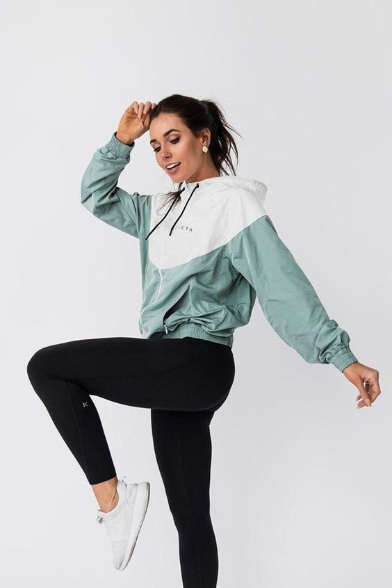 These Chic Workout Outfit Ideas Will Motivate You For “New Year, New Me” More