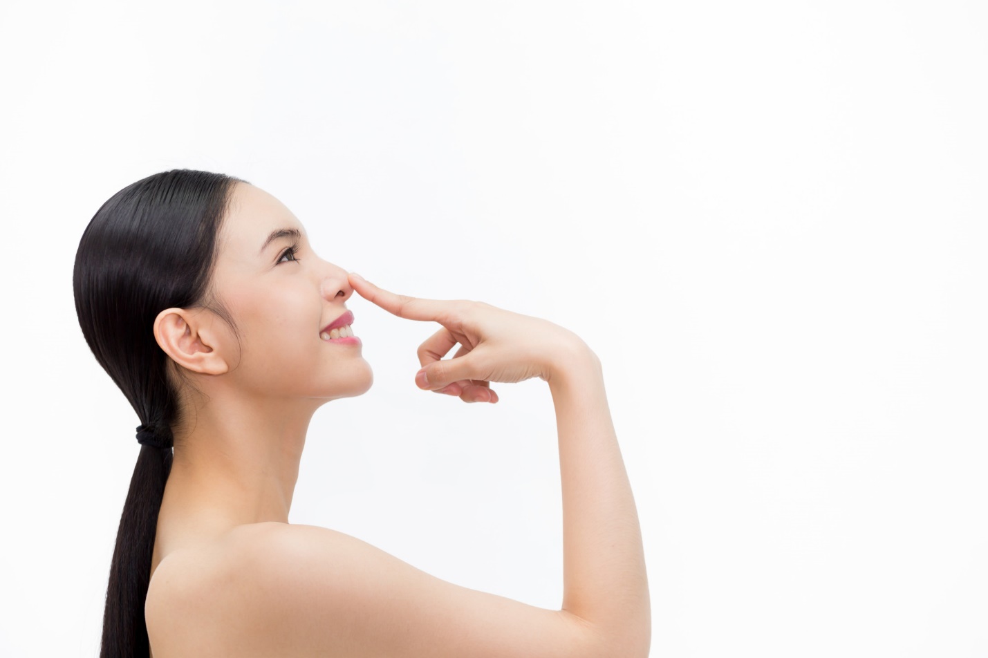 4 Signs You Need a Nose Job