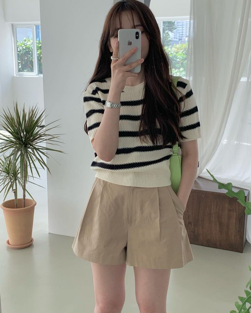 Korean Knit Crop Top Trend For Fall Fashion 2022
