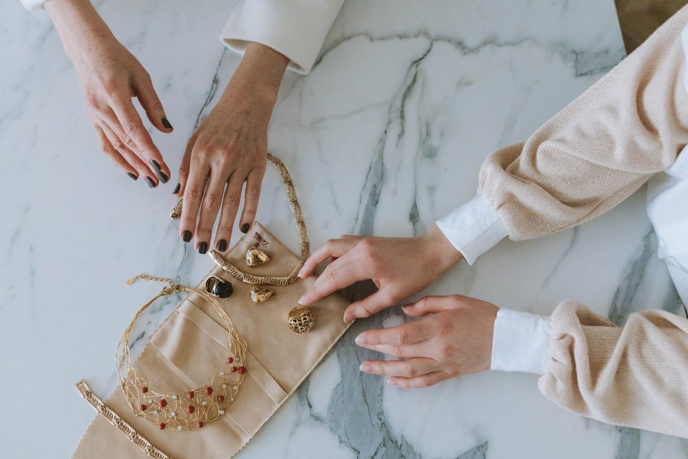 Stylist-Recommended Jewelry Buying Rules For Luxury Lovers