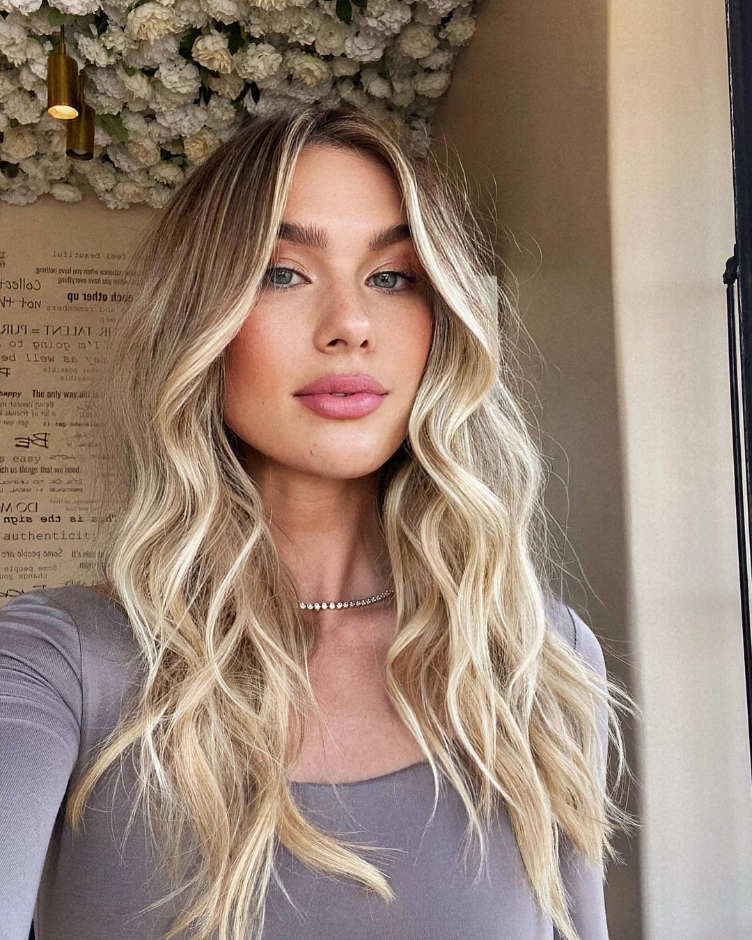 “Tiramisu” Blonde Hair Is Gonna Be Huge Trend On 2023, Let’s Find Out Why Is It Popular Now