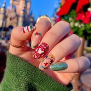 Looking For Christmas Nail Design Ideas In 2022? Here Are Some Latest Ideas You Need To Try