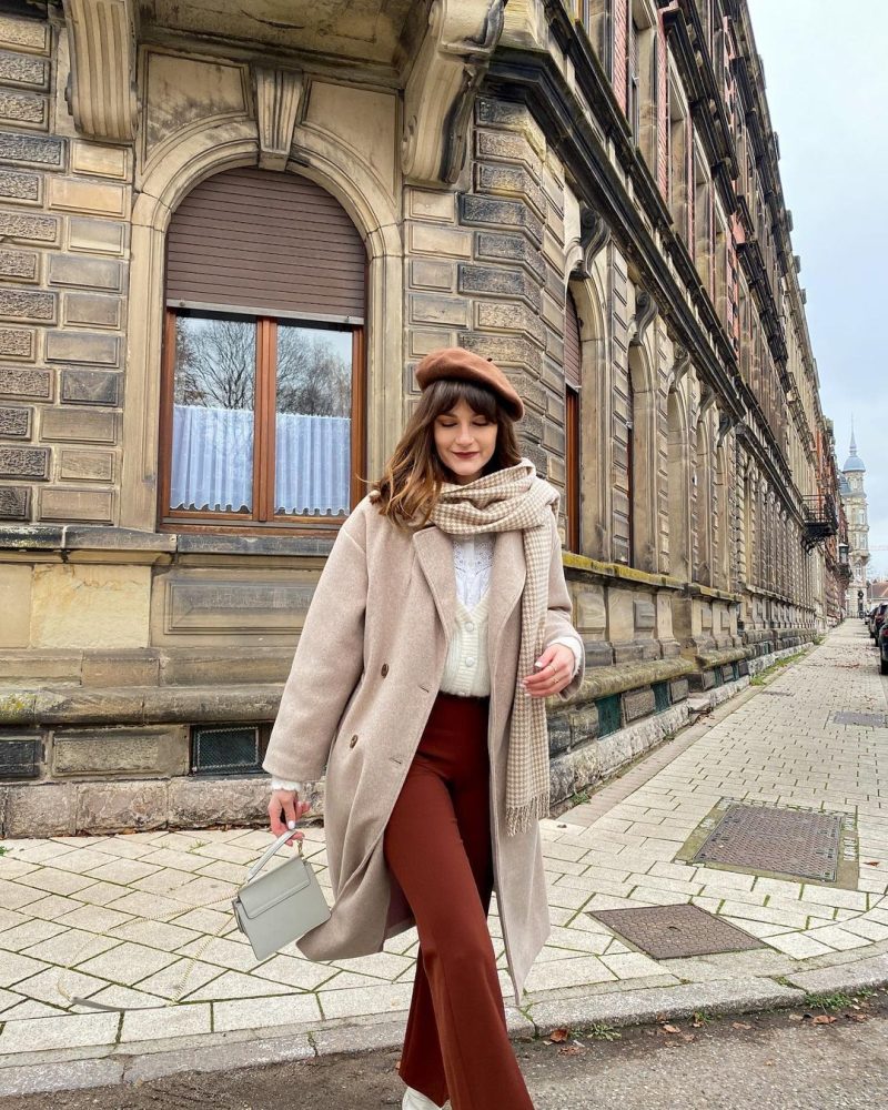 How To Style Oversized Scarf For Winter Outfit