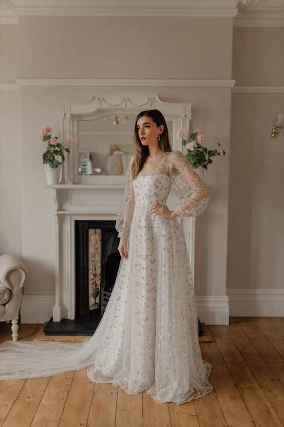 Timeless Bridal Gown Styles For Spring Wedding 2023