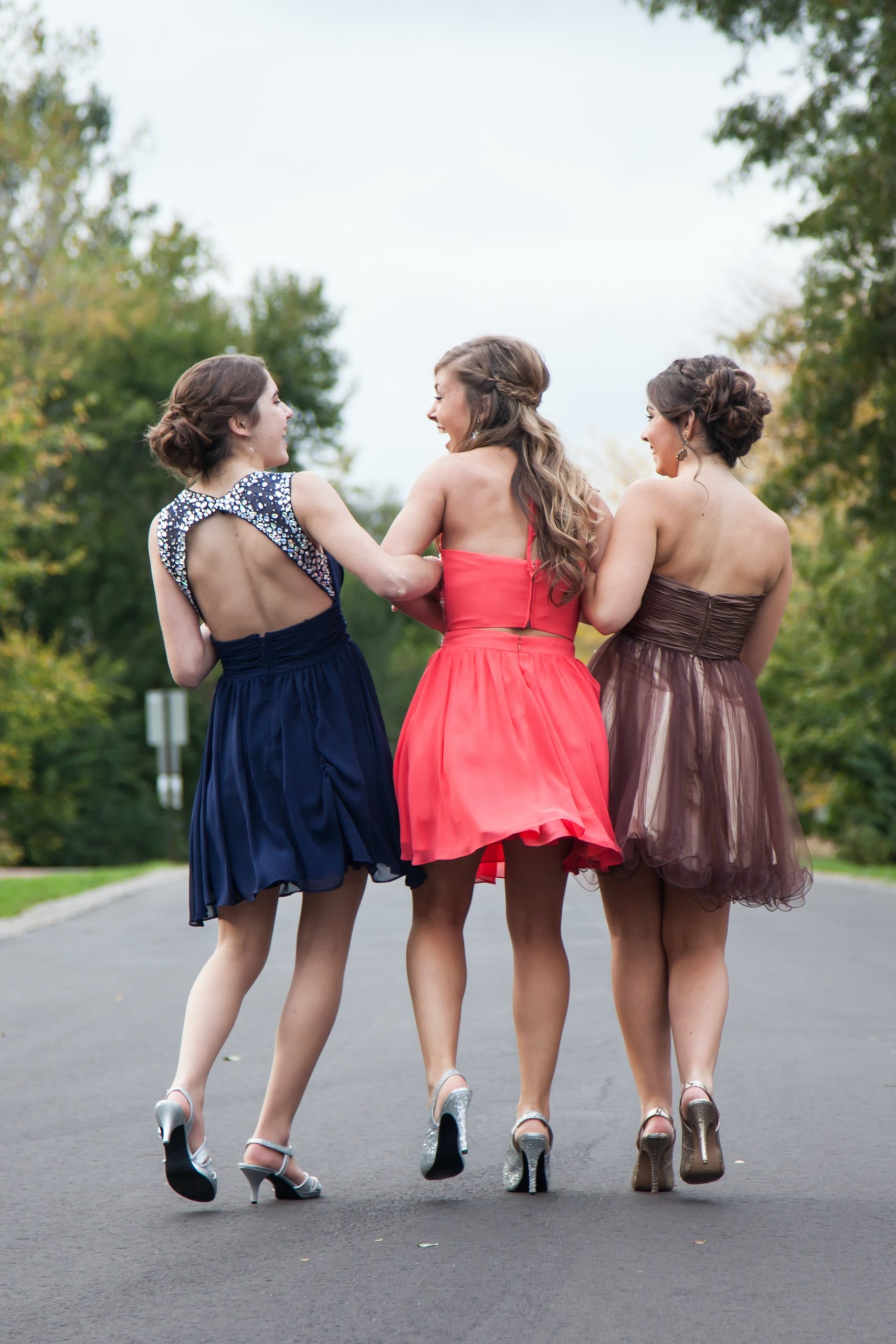 Can I Wear a Second-Hand Prom Dress to Prom?