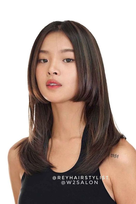 6 Hime Cut Trend Hairstyles That You Should To Try On 2023
