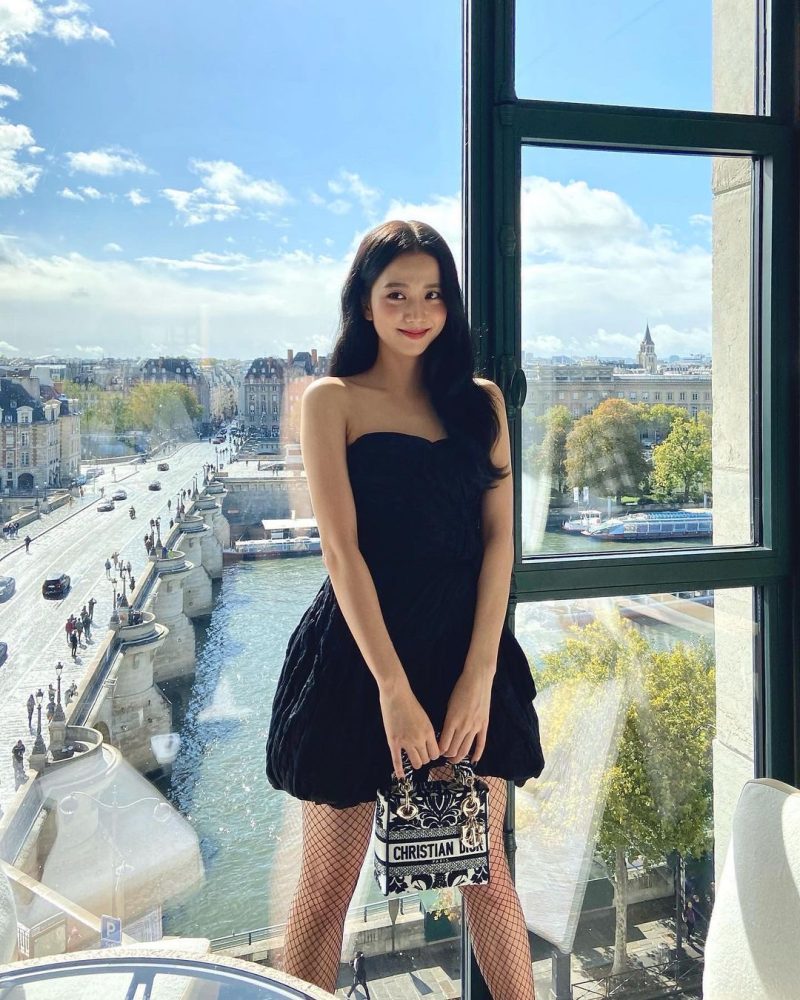 Stylish Dior Handbags That Jisoo BLACKPINK’s Approved