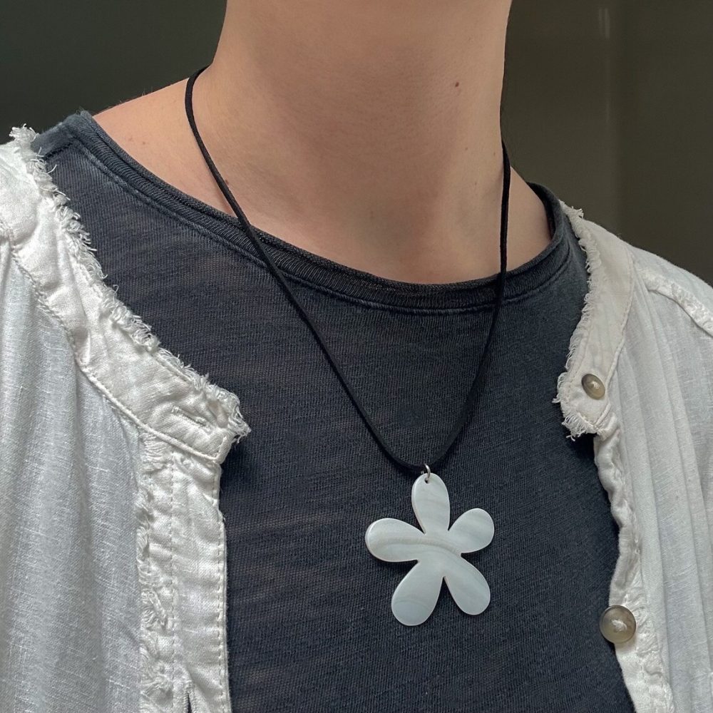 Shell Flower Pendant Leather Black Suede Cord Necklace