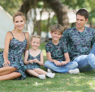 How To Coordinate Chic Vacation Outfits for the Whole Family