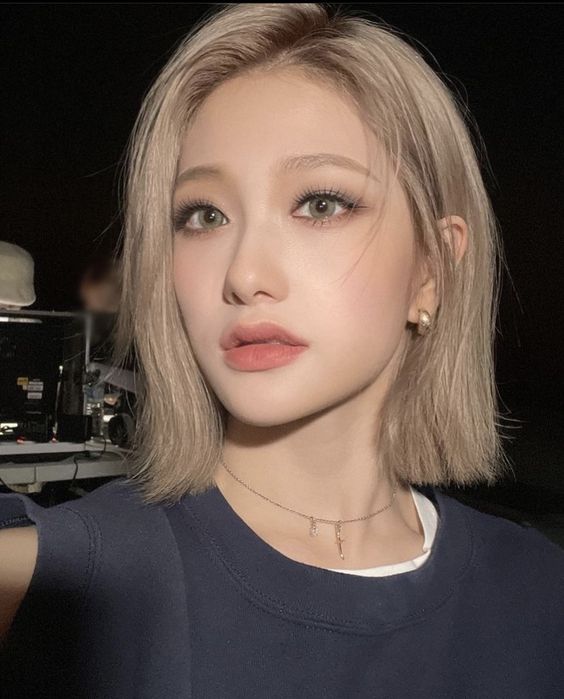 2023’s Fall Biggest Hair Trend: The Cute Korean Tassel Bob