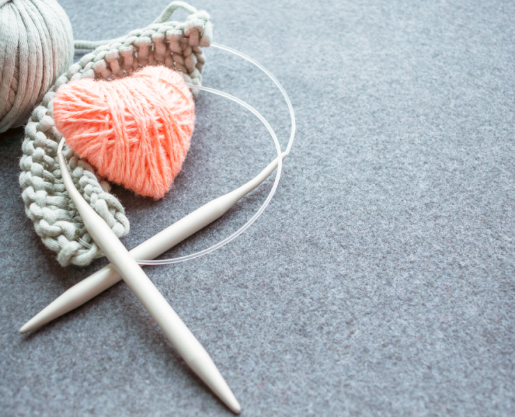 The Essential Guide to Choosing the Perfect Knitting Needles