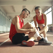 How To Deal With Sports Injuries That Happen In The Gym