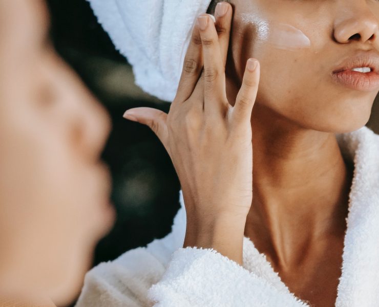 Peptide Skincare: Buzz or Holy Grail for Skin Health?