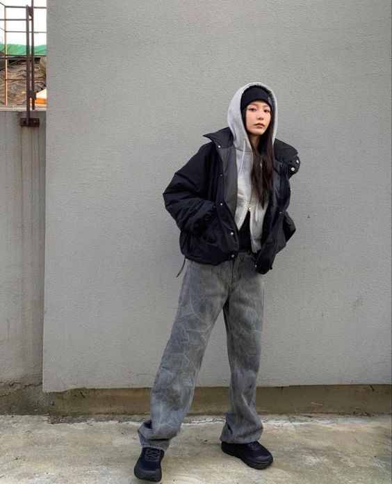 Fashion Trend 2024: The Ultimate Guide to Gorpcore Style for Girls