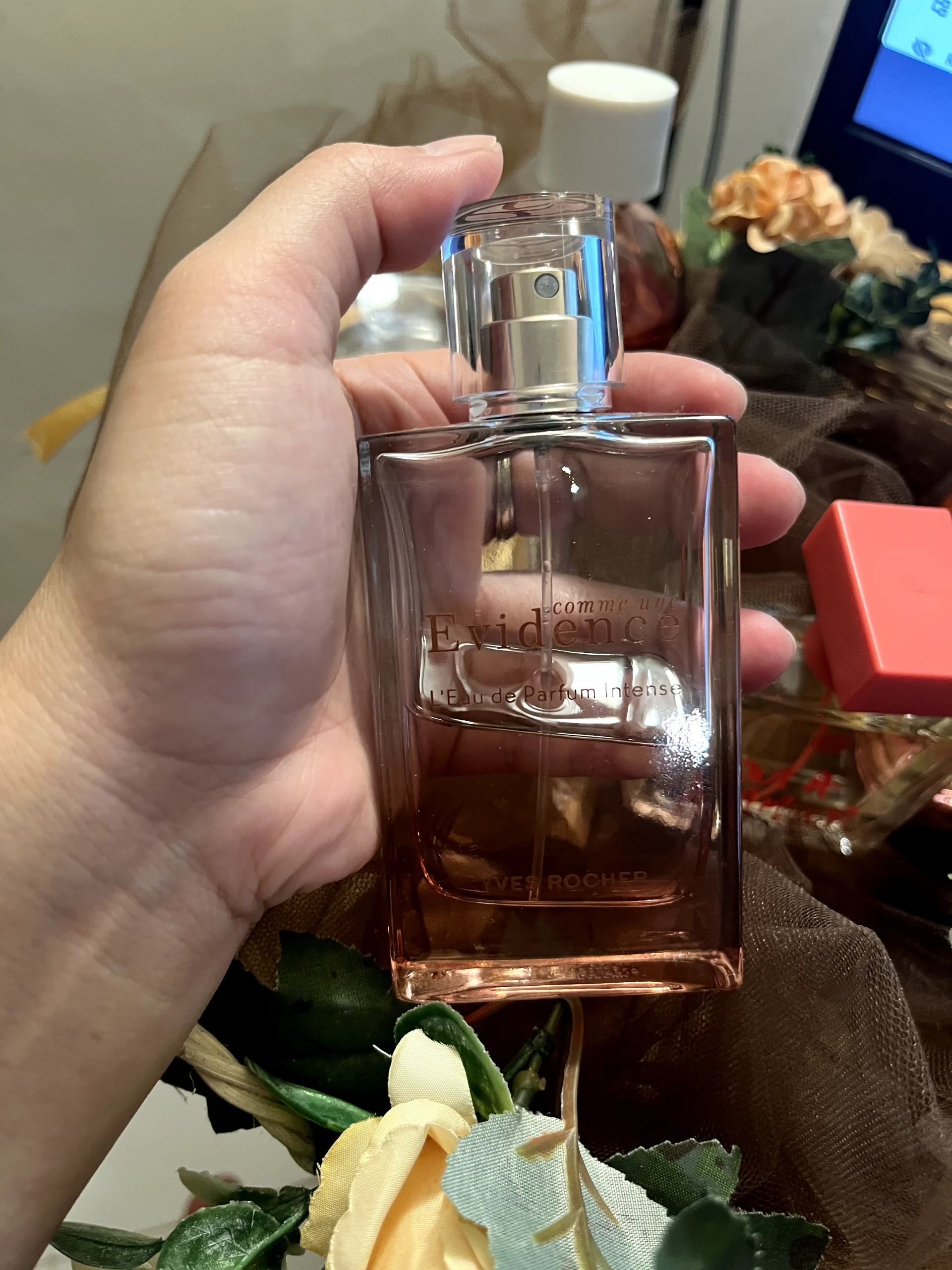 What's On My Vanity: My Honest Review of 5 Yves Rocher Scents