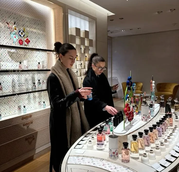 The Hidden Scent of the Netherlands: My Journey to Find a Local Perfume