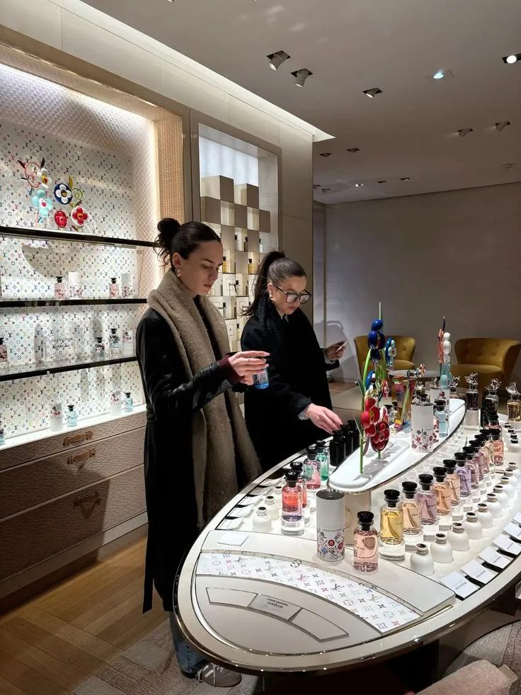 The Hidden Scent of the Netherlands: My Journey to Find a Local Perfume