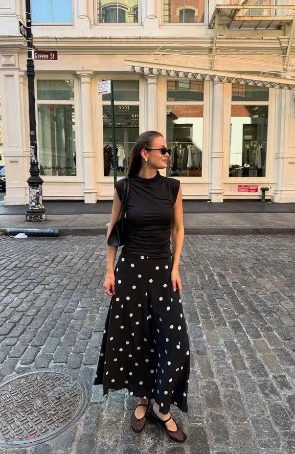 Polka Dots Fall 2025: How Fashion Girls Style This Trend