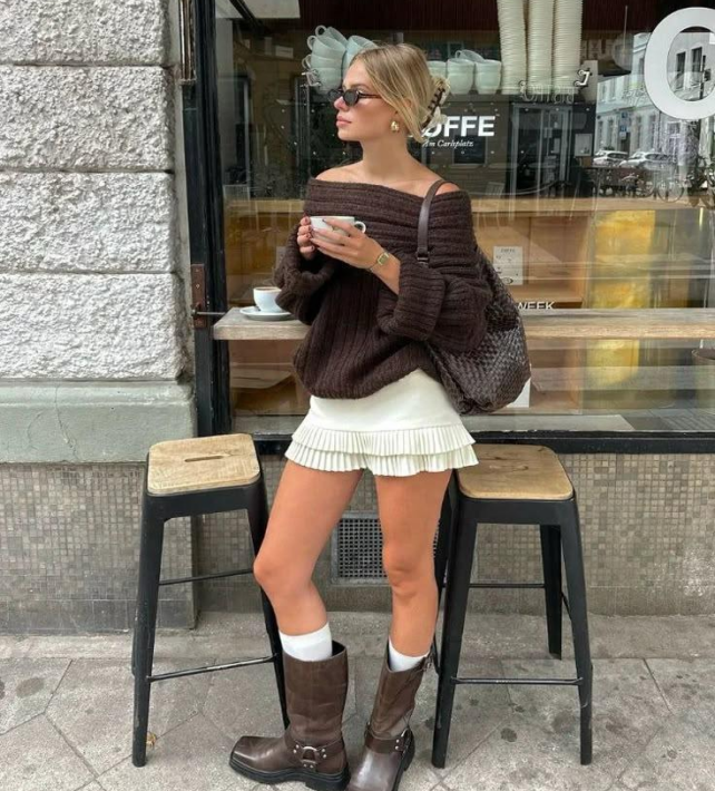 Comfy-Core Is In: Outfits That Feel Like a Hug but Still Serve Looks