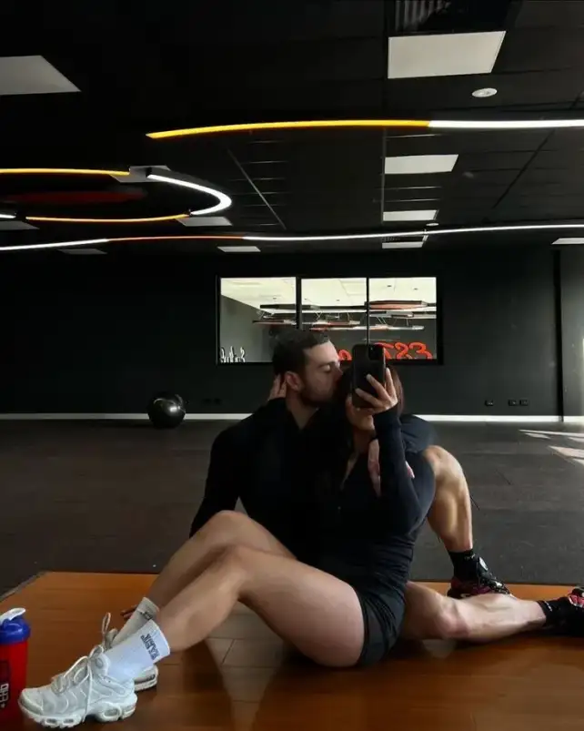My Go-To Gift Ideas for a Wife Who Loves the Gym