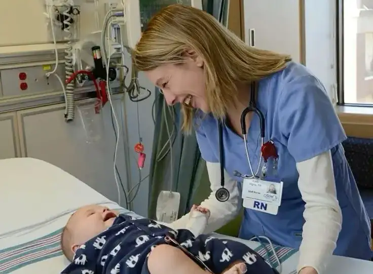 4 Gifts That Truly Respect the Spirit of a Pediatric Nurse